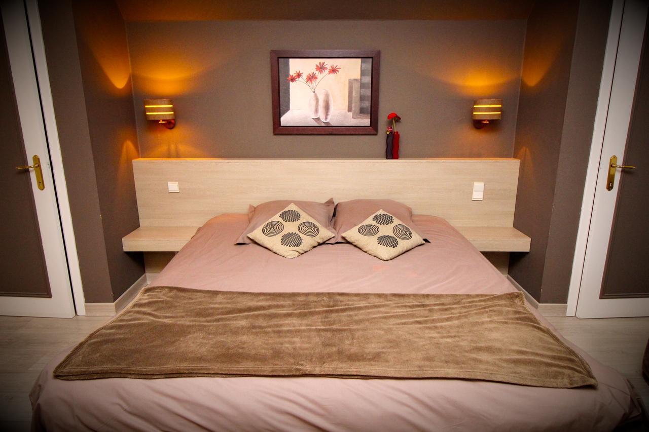 Les Alisiers Hotel Nadrin Екстериор снимка
